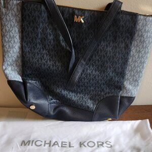 Purse / Michael Kors